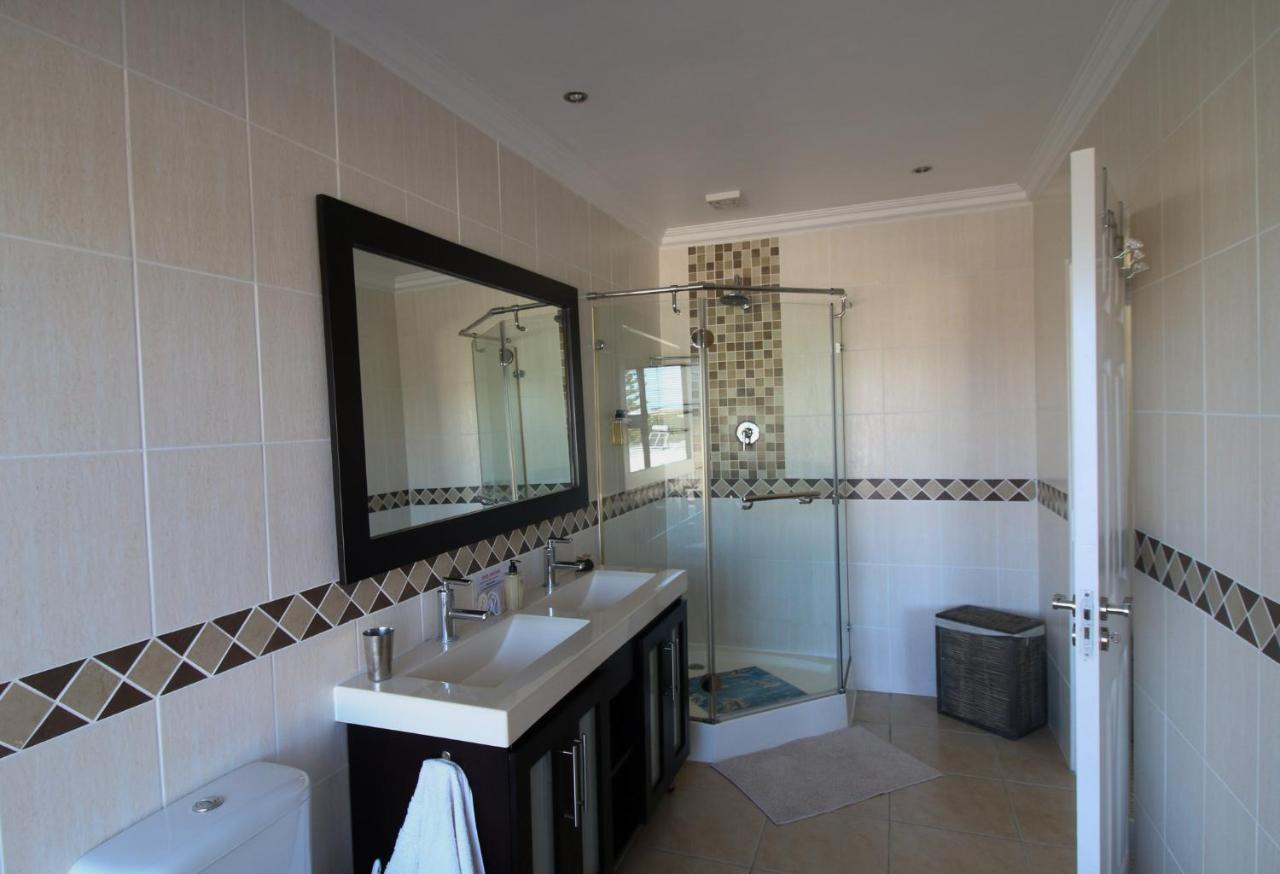 Hotel Port House Bloubergstrand Exteriér fotografie