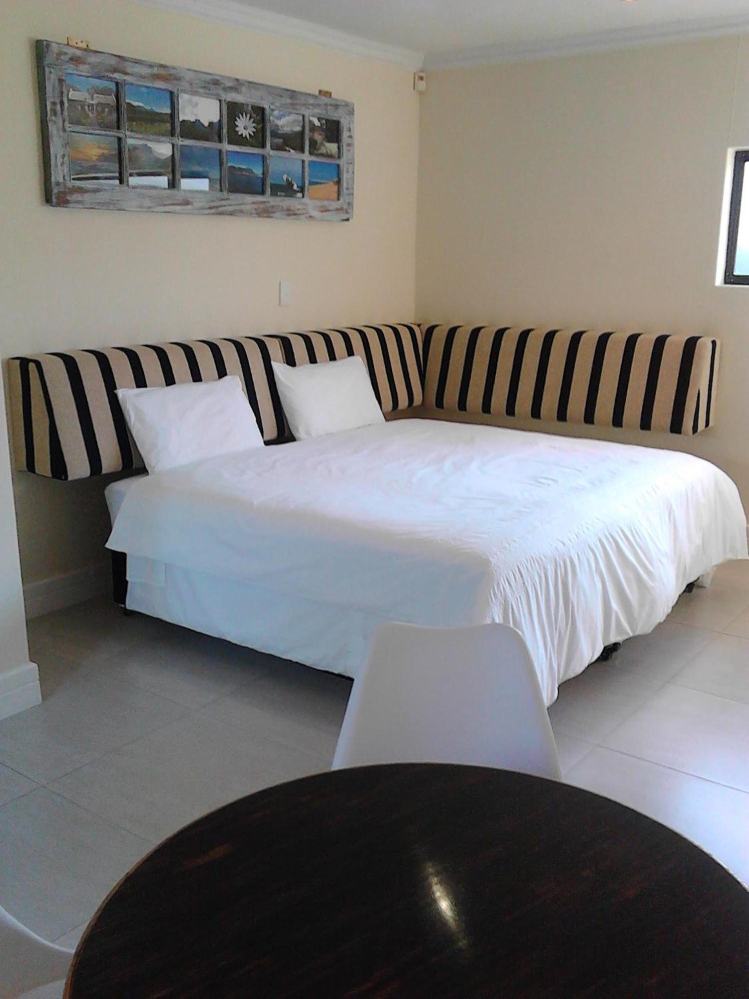 Hotel Port House Bloubergstrand Exteriér fotografie