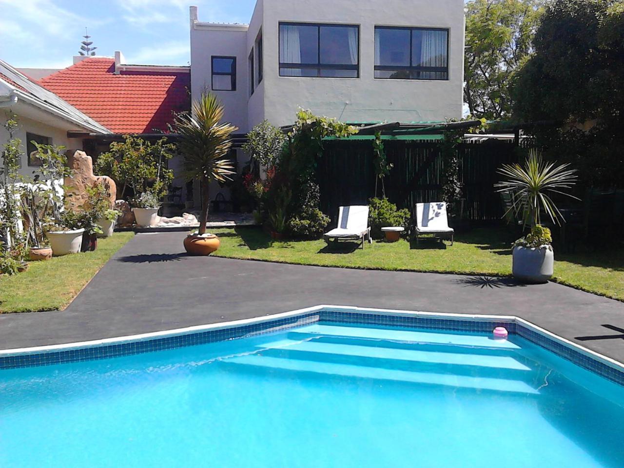 Hotel Port House Bloubergstrand Exteriér fotografie